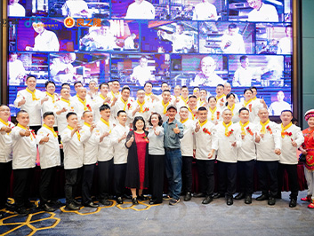 潘恋国家级技能大师工作室十周年庆典暨第七批弟子收徒仪式